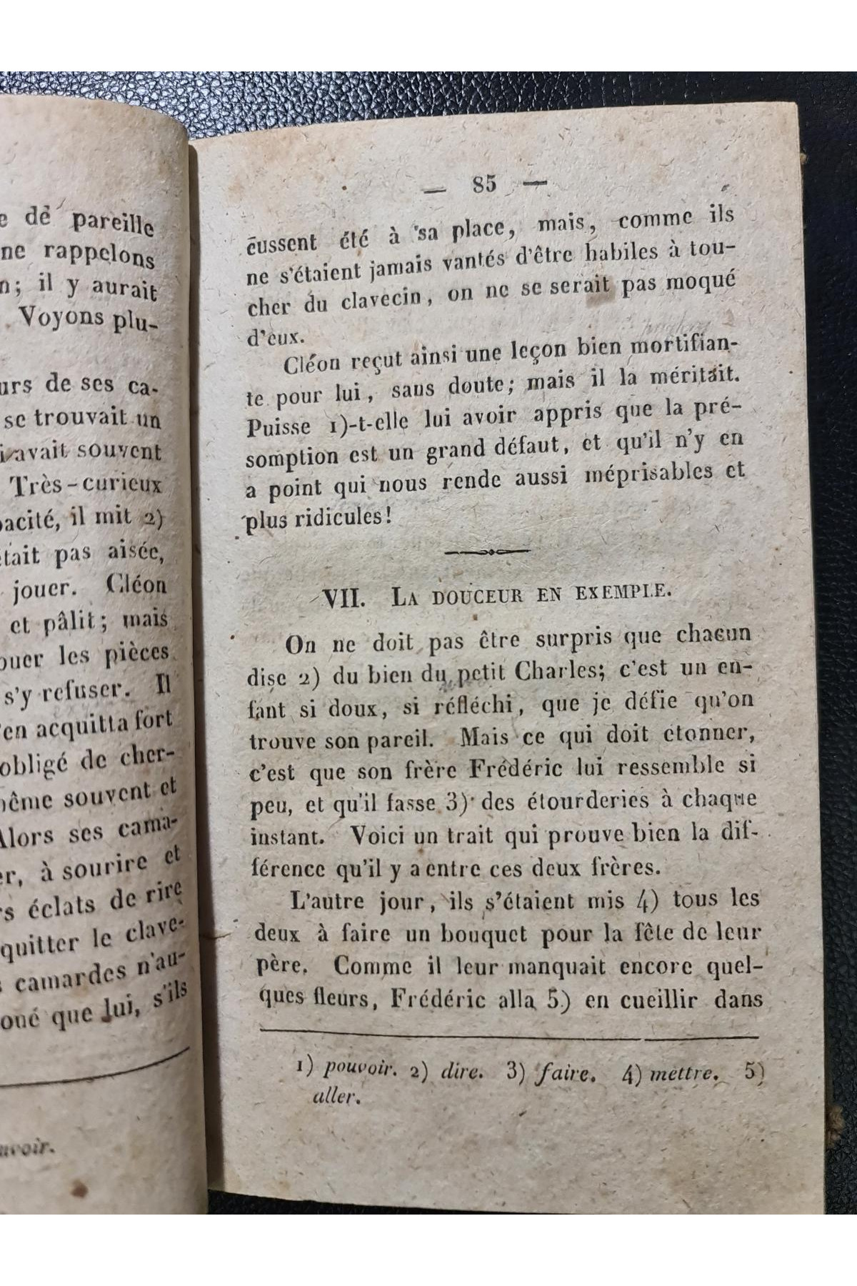 1837 г. Французская хрестоматия с французско-русским словарем